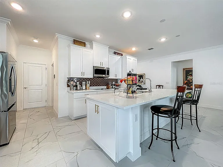 6612 Tempo Way — Photo 3