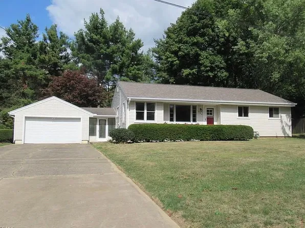 842 Southeast Blvd, Salem, OH 44460