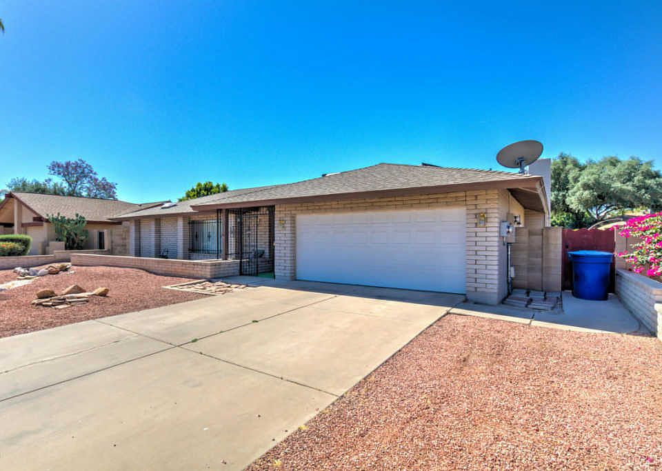 1st image of 2111 E Laguna Dr