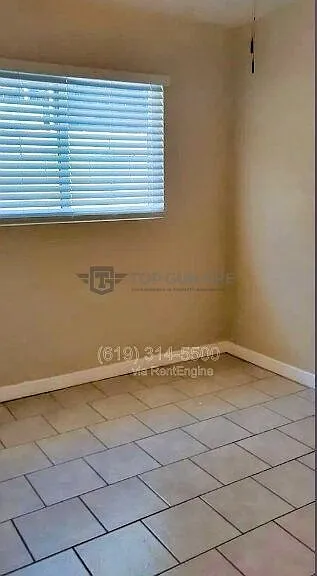 4209 Winona Ave #4223 — Photo 5