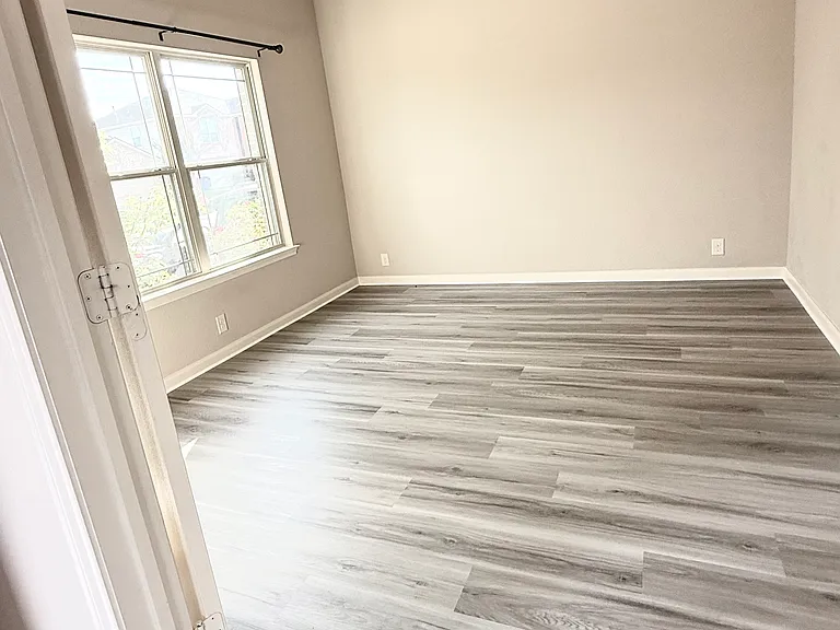 443 Hayes St — Photo 3