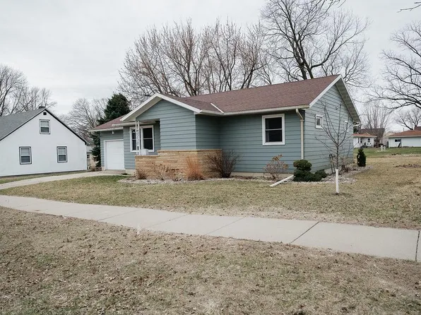 316 S Galbraith St, Blue Earth, MN 56013