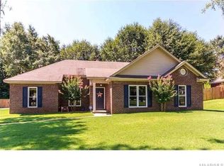 221 Bowen Bnd, Wetumpka, AL 36093