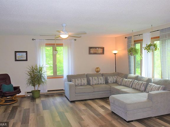 4th image of 3118 Arrowwood Cir NW