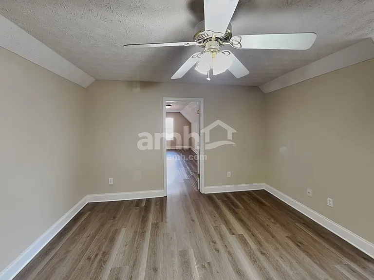 887 Kendall Park Dr — Photo 15