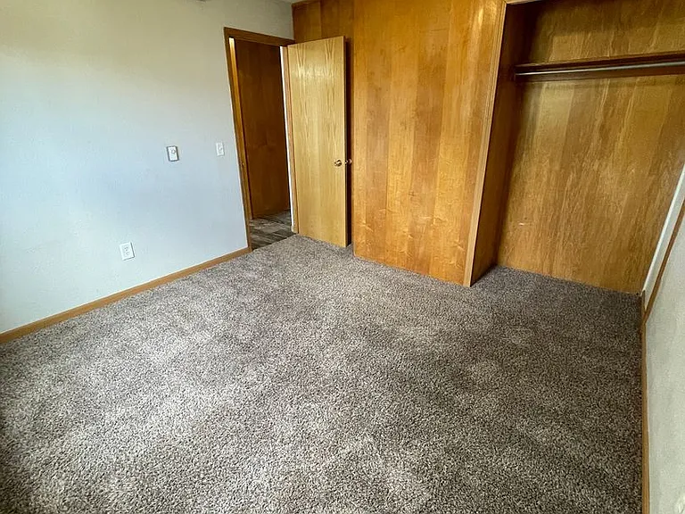 927 Blaine Ave — Photo 11