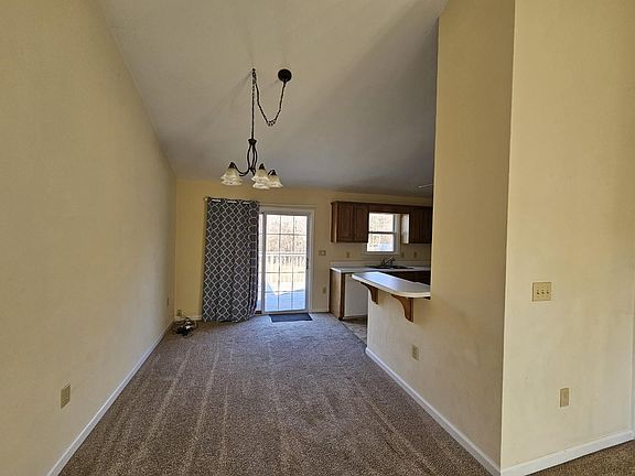 3rd image of 4563 Saunders Grove Dr