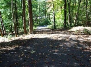 123 Broken Bow Run, Pickens, SC 29671