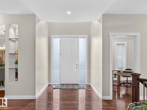 3rd image of 850 Hollands Lndg NW