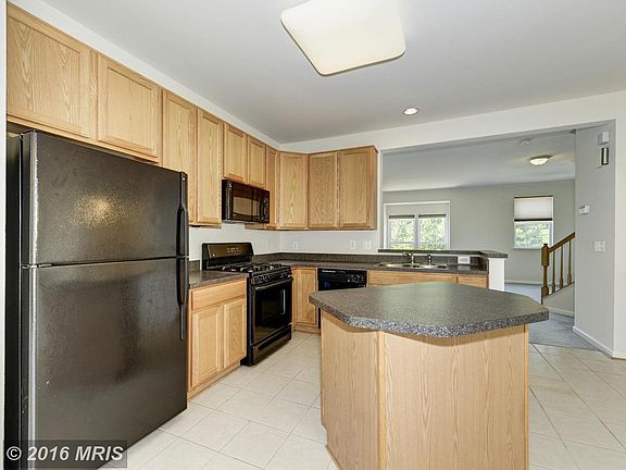 5th image of 1515 Grosbeak Ct