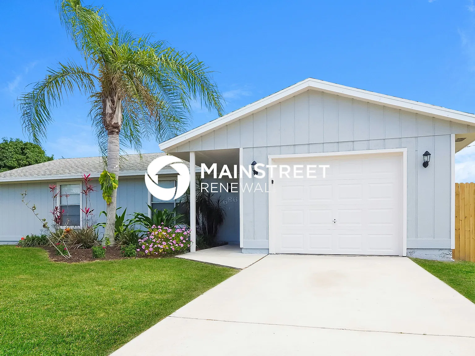 686 Sw Violet Ave — Photo 3