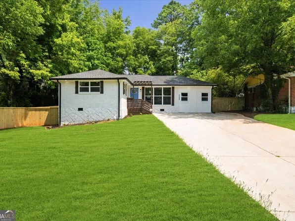 3388 Elgin Dr, Decatur, GA 30032