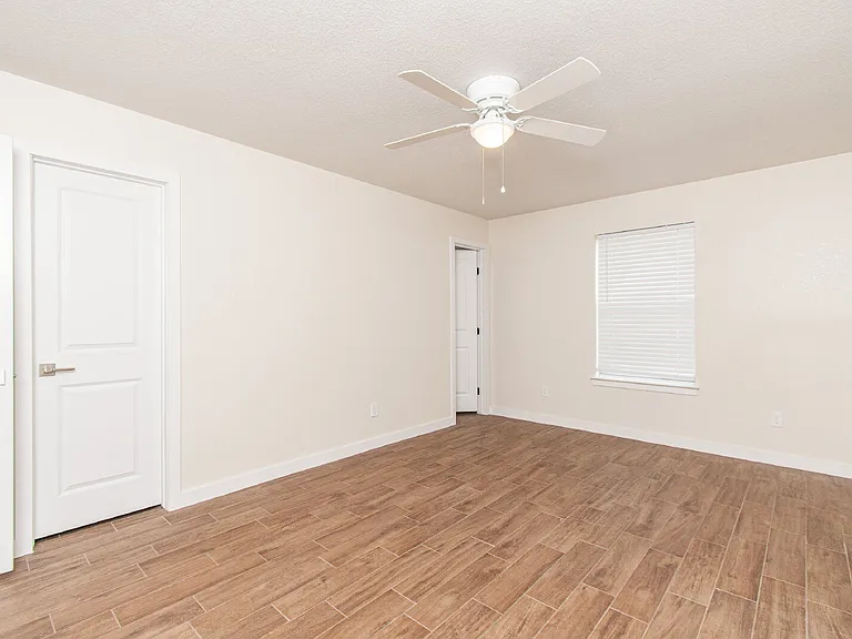 304 Timber Ridge Dr — Photo 22