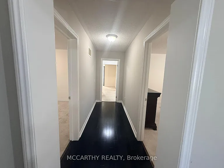 124 Johnson Dr — Photo 15