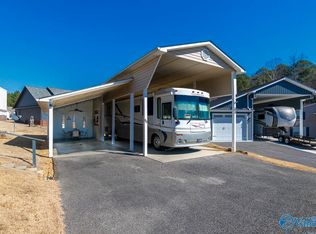 1727 Convict Camp Rd, Guntersville, AL 35976