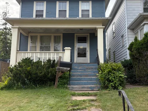 1117 E 10th St, Duluth, MN 55805