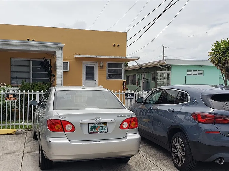 2114 Biarritz Dr #2 — Photo 22