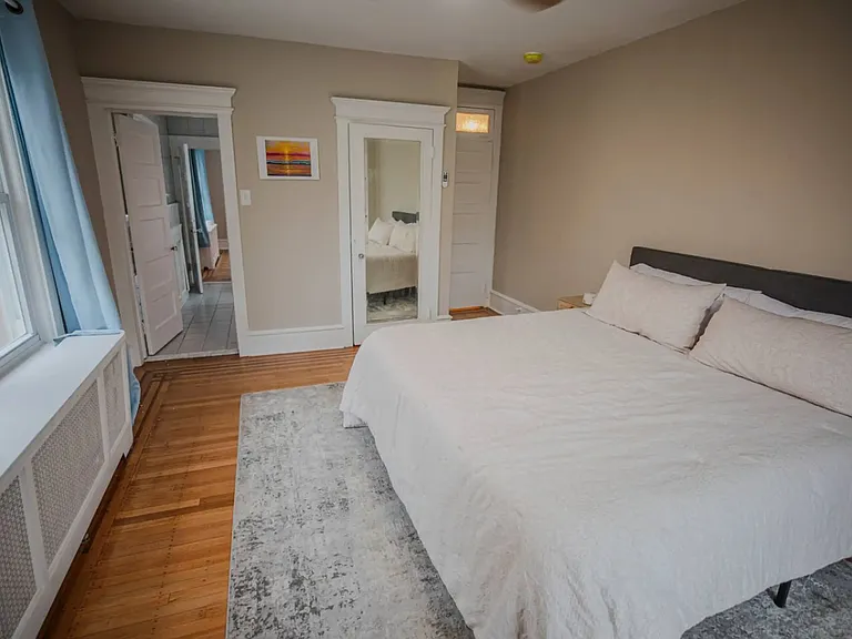 3 S Plaza Pl — Photo 18