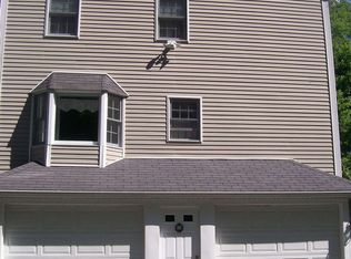 241 W Elm St, Pembroke, MA 02359