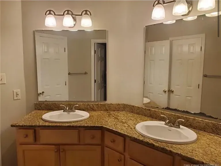 412 Andros Dr — Photo 4