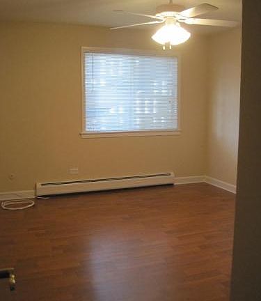 3rd image of 156 E Cook Ave APT 5