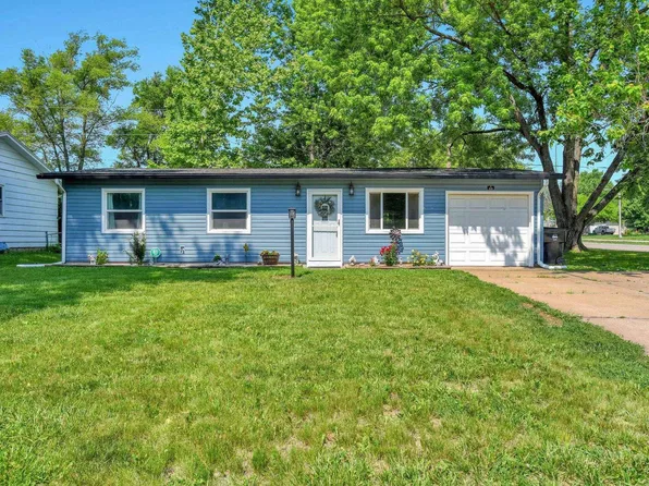 3701 SW Atwood Ave, Topeka, KS 66610