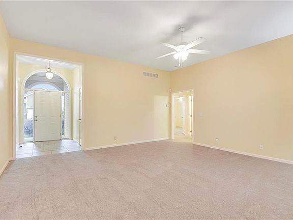 3rd image of 2309 Shenandoah Dr
