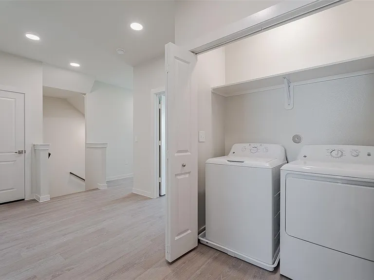 22014 Lesley Grove Ln — Photo 14