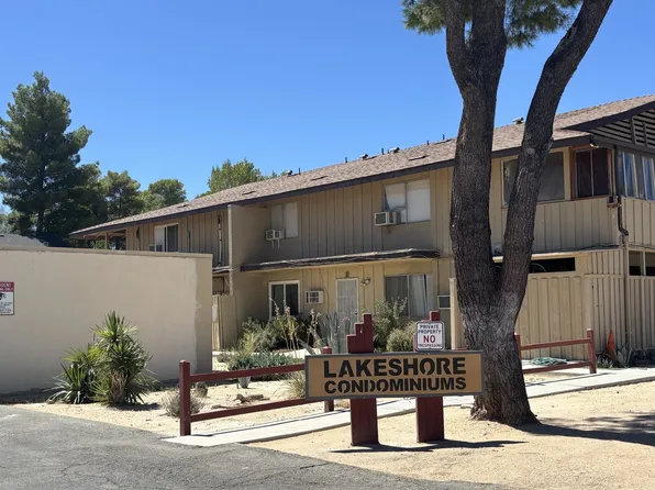 21301 Lake Shore Dr APT 8, California City, CA 93505