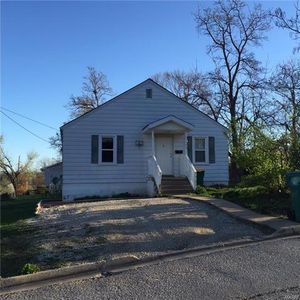 1120 Jefferson St, De Soto, MO, 63020