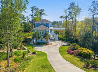 2525 Royal Palm Ln, Wilmington, NC 28409