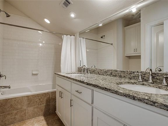 5th image of 4124 Hyer St Unit 6