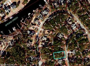 907 Davit Ln, New Bern, NC 28560