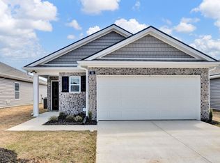 36 McGilvery Dr, Byhalia, MS 38611