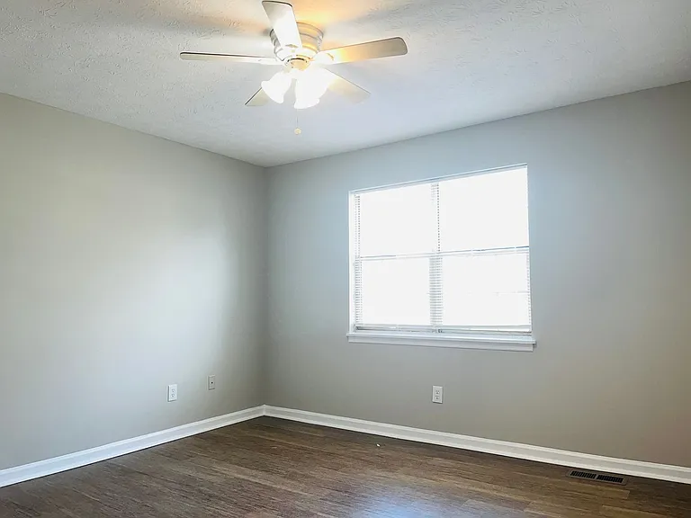 314 Harwell Ave — Photo 15
