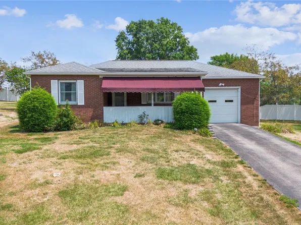 216 Hoover Rd, Greensburg, PA 15601