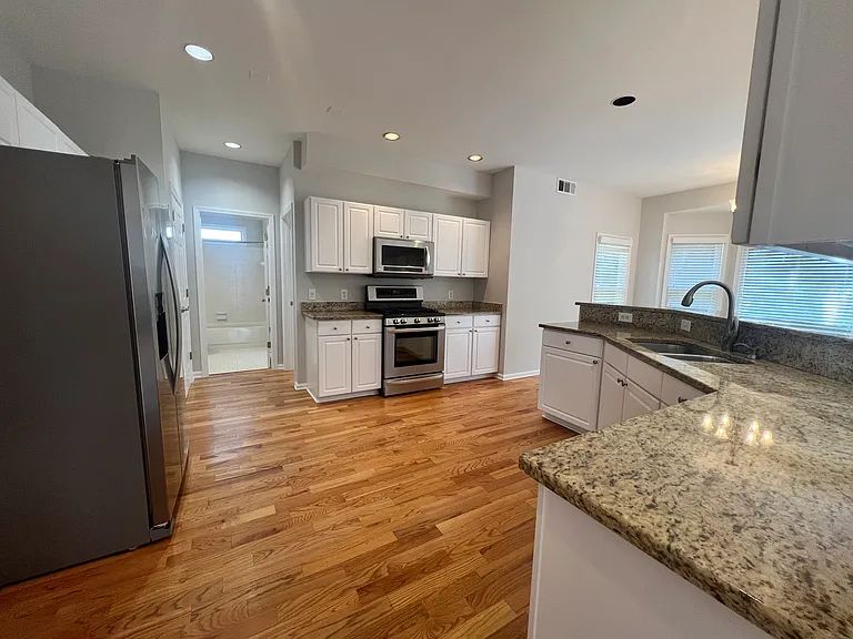 365 Tumbling Creek Dr — Photo 10