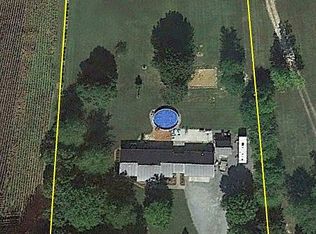 860 N Gum Springs Rd, Paducah, KY 42001