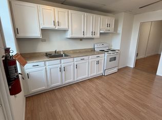 122 N 4th St APT D, Youngwood, PA 15697