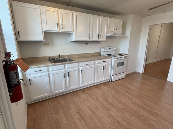 122 N 4th St APT D
