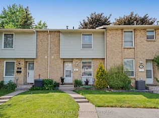 242 Lakeport Rd #52, Saint Catharines, ON L2N 6V2