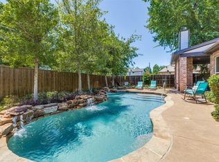 4008 N Crest Haven Rd, Dallas, TX 75209