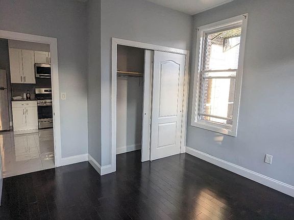 3rd image of 1844 E 14th St