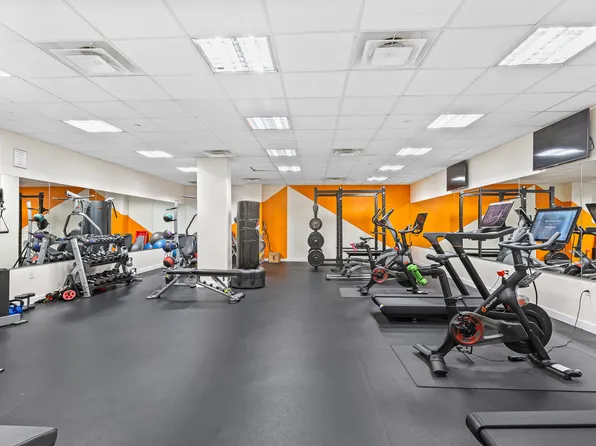 50 Franklin Street image 14 of 16