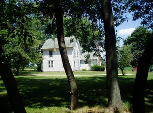 2291 Uphoff Rd, Cottage Grove, WI 53527