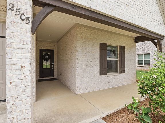 2nd image of 2505 Saddleback Ct