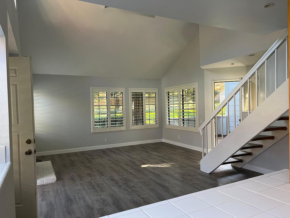 1st image of 2668 Yerba Cliff Ct