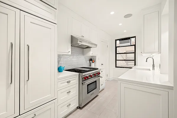 Sold by Compass | media 3