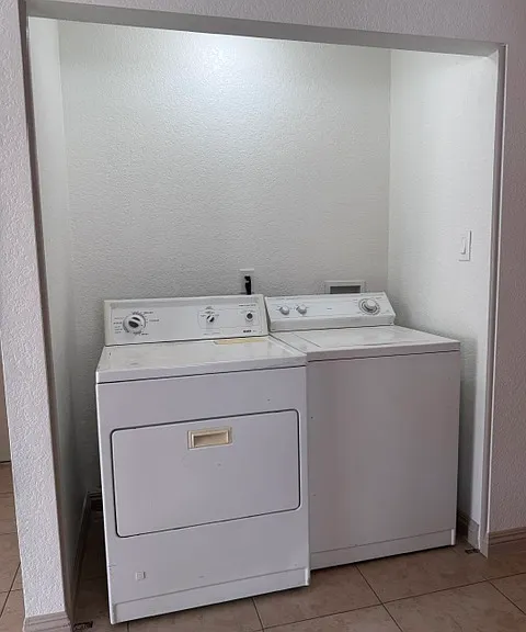Washer & Dryer