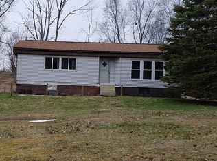 5393 Mislevy Rd, Factoryville, PA 18419